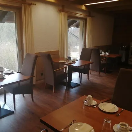 Landgut Jungfleisch Otel Gries