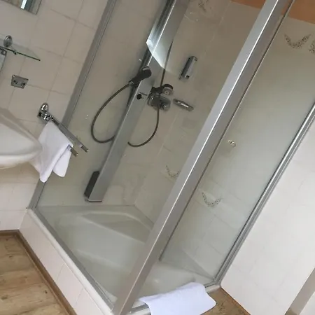 Landgut Jungfleisch 3* Gries