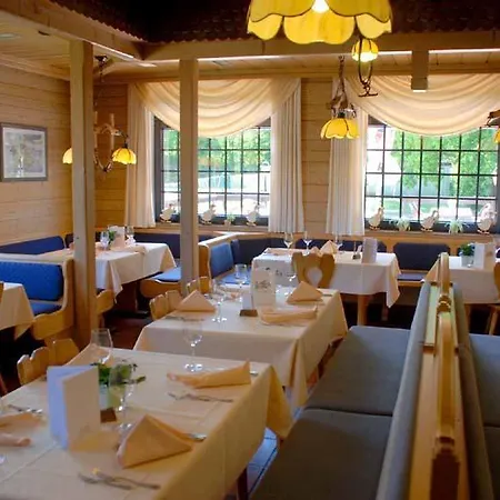 Hotel Landgut Jungfleisch 3*