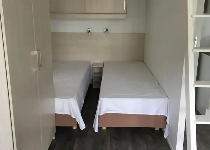 Landgut Jungfleisch מלון 3*